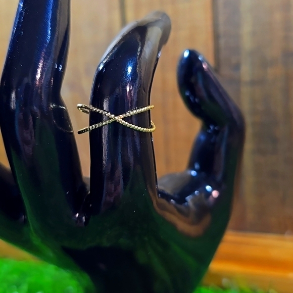 Jewelry - Adjustable Ring